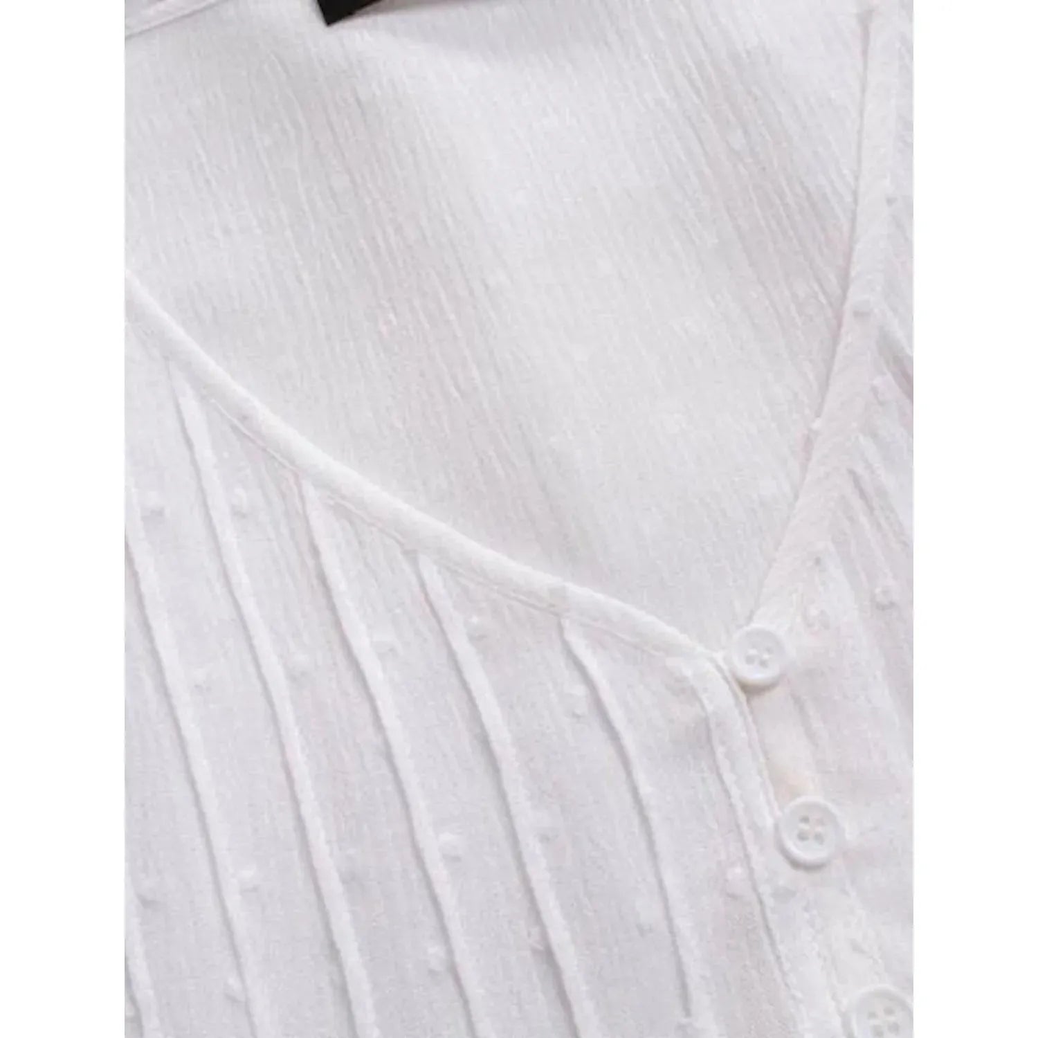 Alba - Blusa de encaje con cuello en V para mujer
