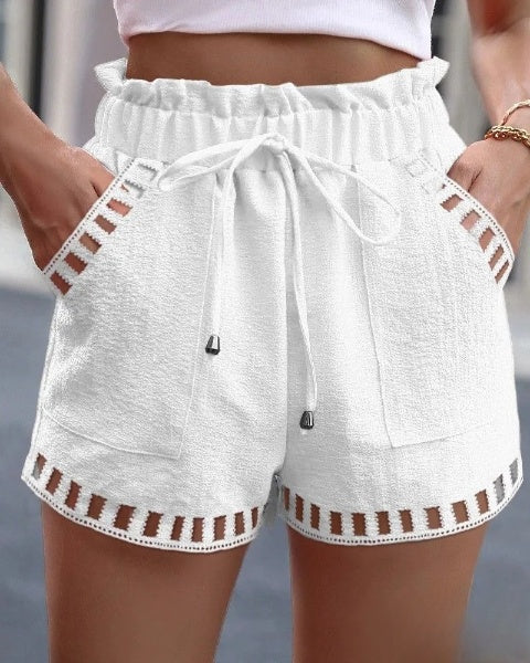 Noa - Pantalones Cortos con Cintura Ajustable y Detalles de Encaje